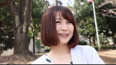 【ＡＶ出演・ドMな性癖の若妻】もうだめだめ、イッちゃうぅ！犯され願望のある清楚な若妻・・罵られながら乱れる奥さん！のthumbnail