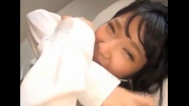 ♥素人ナンパ※ロリっ娘女子高生のパイパンマンコに中出ししちゃった♥中はダメだよぉ～…子作りHのthumbnail