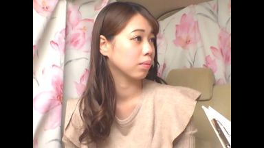 【人妻ナンパ】清楚美人な美女奥さんをGETし下着チェック！車内でバイブ＆電マ責めからホテルでエロエロ不倫する浮気妻！のthumbnail