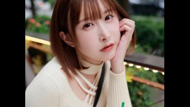 若者に絶大な人気のソーシャルメディアの女神が遂にAVデビュー！！この機会に是非ご覧ください！！のthumbnail