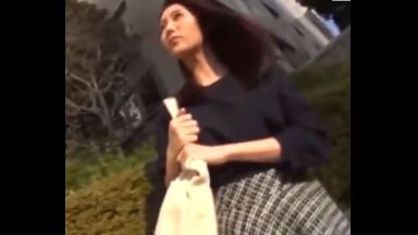 ！セックスしよう…中出し＋人妻ナンパ！パイズリで絶頂しちゃってハメ撮りのおすすめH動画「あんあっ…イクぅぅダメ！」☆寝取られ☆のthumbnail