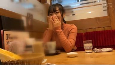 ＜美少女×中出し＞可愛い美少女と1日デートした後ホテルでしっぽりコスプレセックスｗのthumbnail