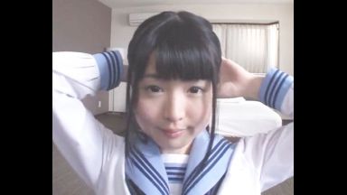 ♥清楚な女子校生が美味しそうにチンポ咥えて僕の精子を搾り取っちゃう♥お口から零れたザーメン垂れ流して…のthumbnail