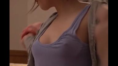 ♥「今は上司じゃないよ…♥」僕結婚してるからダメです…終電逃して自宅に止める女先輩は夜這いして中出しさせちゃうのthumbnail