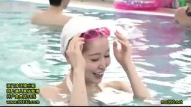 ☆爆乳☆近親相姦☆露出♥SEXしよう…お母さんx中出し♥企画でみんな精子ドピュと愛液トロトロまんこでしょ※ 水着でエッチエロ動画…熟女のthumbnail