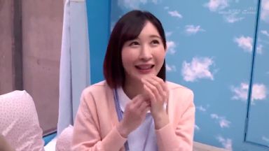 【MM号×童貞】巨乳看護師の筆下ろし授乳手コキが羨ましすぎる！美乳眺めながらのフェラチオとか我慢できないよね…のthumbnail