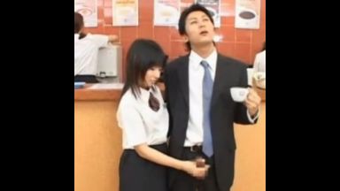 JKによる手コキサービス付きのファーストフード店のthumbnail