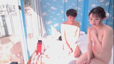 【マジックミラー号×素人ナンパ】超かわいい振袖姿の新成人JDがパイパン貧乳童顔ロリ手コキフェラ抜きでマジイキまくり絶頂！のthumbnail