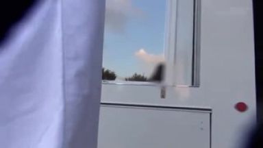 ♡スレンダー＿ナンパ♡マジックミラー号だからイキまくる女子大生の姦通H動画「あぁぁ…イクぅぅぅ♡」☆素人☆のthumbnail