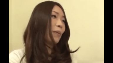 スレンダー剛毛な素人ギャルの初々しいSEXで最後は膣内に射精SEX!!のthumbnail