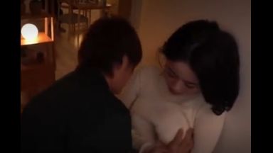 抵抗虚しくその場で襲われて…！呑んだ勢いで感じちゃうショートカット巨乳美人が寝室で望まない絶頂に堕ちるのthumbnail