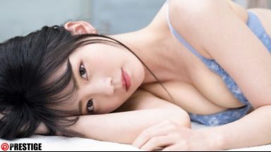 チ○ポを見たことが無い妹に見せてあげてと頼まれ、二人の前でフニャフニャのチ○ポを出した。妹は『ハァハァ』と息を荒げ、ヨダレをたらし出す！彼女の目の前で僕のチ○ポをフェラし始める！勃起したチ○ポに気づいた彼女は・・・のthumbnail