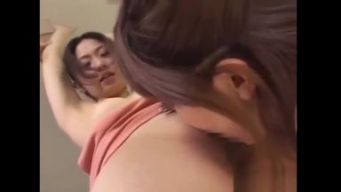 【レズ】「舐められるとイッちゃう！」会社でも構わず勃起したクリトリスをなめ合う女性社員たち【エロ動画】のthumbnail