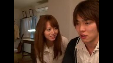 えちえち茶髪ロングヘアスレンダー美脚巨乳美人妻、吉沢明歩が若いイケメン捕まえて寝取られ不倫人妻のthumbnail