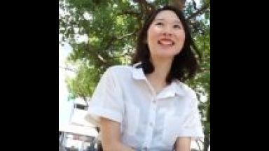 【ＡＶ出演・清楚な若妻】旦那が浮気して・・報復のために出演！ホテルでハメ撮り・・男のチンポに感激絶頂！のthumbnail
