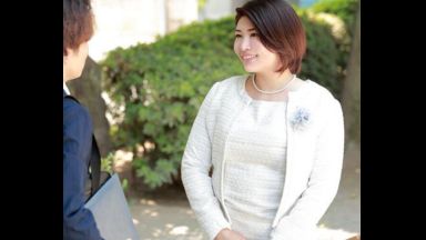 【赤井美希】「もう大人なのね♡」素晴らしい豊満エロ体型の綺麗なママと息子が中出しズッコンバッコン！のthumbnail