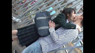 【痴漢×女子校生】マジで何でこんなに可愛いんだ女子校生って！痴漢男はムラムラしちゃって襲い掛かる！wwwのthumbnail