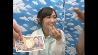♪ナンパ♪『濡れてないです！！』街角の美人妻にデカチンを見せつけて金額交渉！のthumbnail