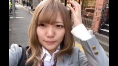 ピアノが得意な金髪ギャルJKとしっぽりヤリ部屋でハメ撮りのthumbnail