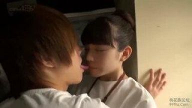 【SOD女子社員】アダルトメーカーの女子社員にはセクハラまがいの業務がありますが、これも立派な仕事です！のthumbnail