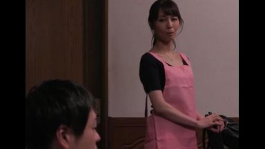 ♪ながえSTYLE♪「ナニ考えてるの!」性に飢える年頃の息子の友人に組み敷かれ犯される母親。のthumbnail
