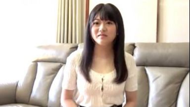 【天河める】初めてです♡緊張と戸惑いの中で感じまくる彼女！まだイク感覚を知らない身体は初めての撮影でイケるのだろうかのthumbnail