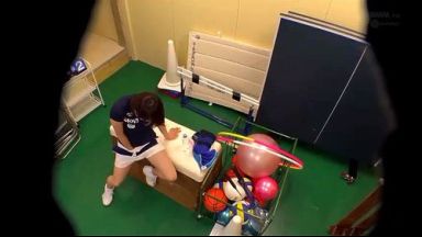 ショートカットヘアスレンダー美脚かわいいお姉さん痴女りまくって腰振りグラインド騎乗位エロすぎる痴女のthumbnail