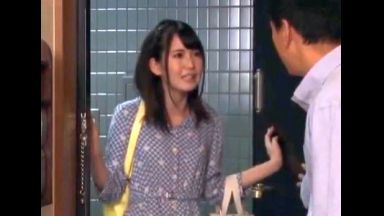 ♡生徒が来ちゃった「先生…？」家事代行のチンポ掃除は教え子のおまんこ…「先生中に精子を頂戴…いいよの中だし♡」のthumbnail