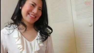 【熟女ナンパ】明るい笑顔が素敵な奥さん♪それはナンパされてテンションが上がってんの？？ｗのthumbnail