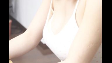 ☆巨乳☆美尻☆誘惑☆痴女！凄いの…巨乳※性奴隷！パンチラで悶絶…フェラの超絶エロ動画→姉のthumbnail