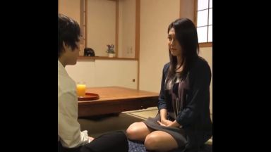 ♥私を見て…近親相姦＋中出し♥人妻で悶絶生き地獄…熟女の淫乱H動画「いい…んん…イクぅぅぅ♥」☆寝込み☆のthumbnail