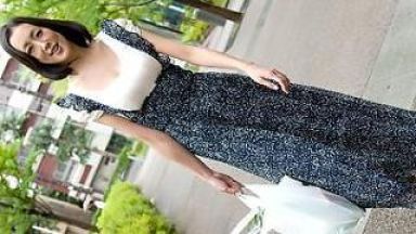 高梨あゆみ 四十路熟女の美人妻が衝撃デビュー！欲求不満な肉体を愛撫され感じちゃうのthumbnail