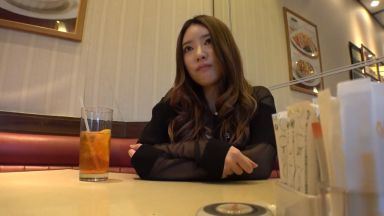 ＜お姉さん×寝取り＞「エッチ好きかも❤」素人お姉さんをインタビューに答えながらAV男優に寝取られる企画のthumbnail