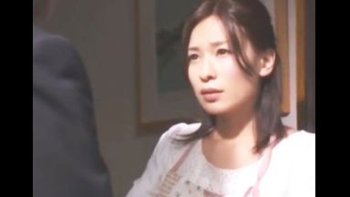 ♥旦那の為だから…「リストラ対象の夫の為に上司に身体を捧げる妻…♥」あなたゴメン…私もう汚されちゃったのthumbnail