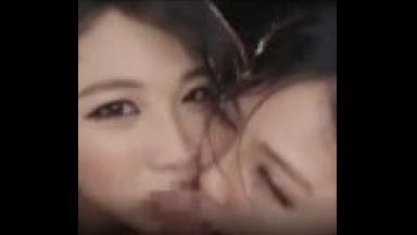 「早く咥えてほしいんでしょ？だーめ♡まだ咥えてあげない♡」痴女2人の言葉責め＆濃厚フェラに耐え切れず、精子暴発///のthumbnail