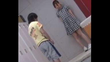 ！溜まったの？…JS＋中出し！ショタであなたの愛液トロっと濡れちゃった※ロリで欲求不満解消H動画「あんあっ…イクぅぅダメ！」☆小学生☆のthumbnail