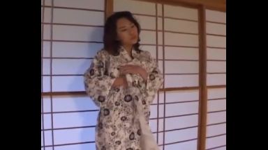 ♡伯母甥相姦「今日はHな下着よ…SEXも上手になったしね♡」毎日…甥チンポでイキ狂う伯母のおまんこ…調教済みチンポは私の物のthumbnail