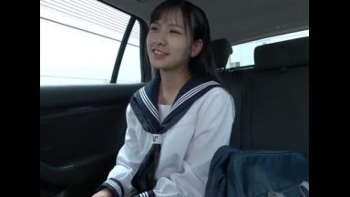 ☆宮崎リン☆「え、せんせ?どうして?」気分転換に連れ出した教え子をまずはラブホの駐車場でガン突き＆中出し!のthumbnail