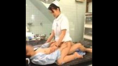 【星沢マリ】看護婦の搾精処理・・まるで焦らしプレイ！患者に何度も我慢させながら、騎乗位で大量ゴム出しのthumbnail