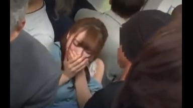 【ストーカー】電車でスカート捲られ手マンからの痴漢アクメされる小倉由菜！バイト先まで押し掛けられトイレで強姦される！のthumbnail