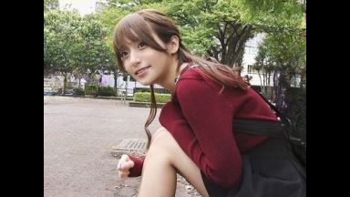 『バックが…好き♡』セフレにHな女友達を紹介してもらう素人数珠つなぎ！可愛いのに欲求不満なドM歯科助手美少女とエロ撮影！のthumbnail