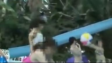 巨乳ビキニポロリしちゃう姿が最強クラスにエロいお姉さんJDとめちゃくちゃヤりまくるのエロいむちむちのthumbnail